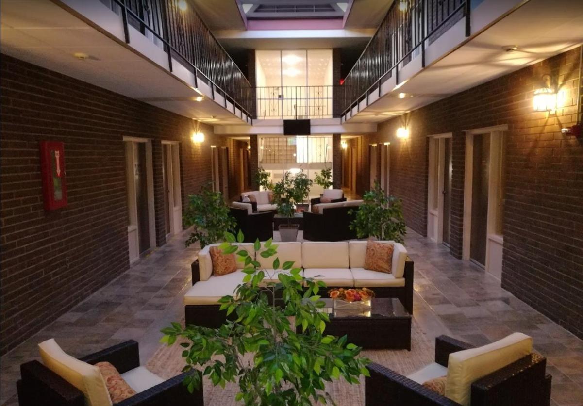 The Stables Inn & Suites Salem Luaran gambar