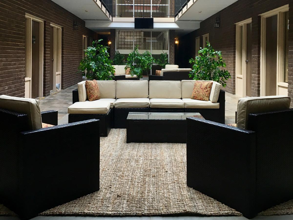 The Stables Inn & Suites Salem Luaran gambar